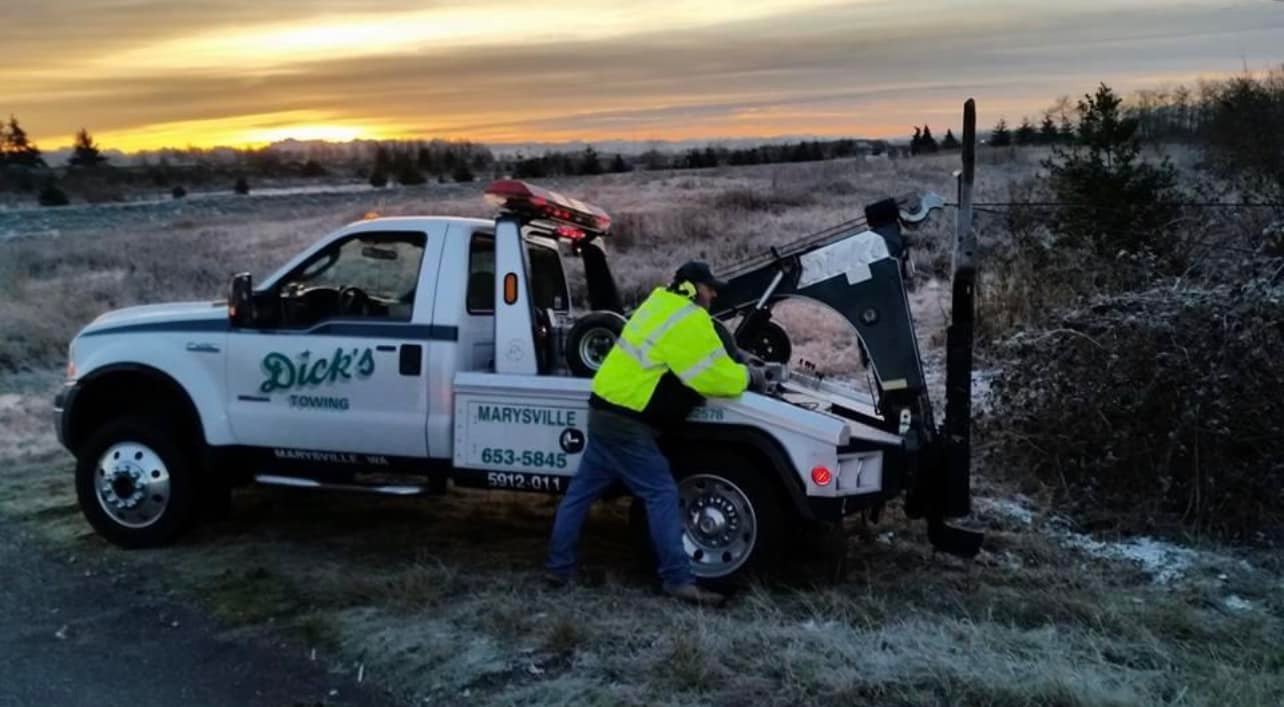 Towing After a Collision in Snohomish County: Why Speed Matters